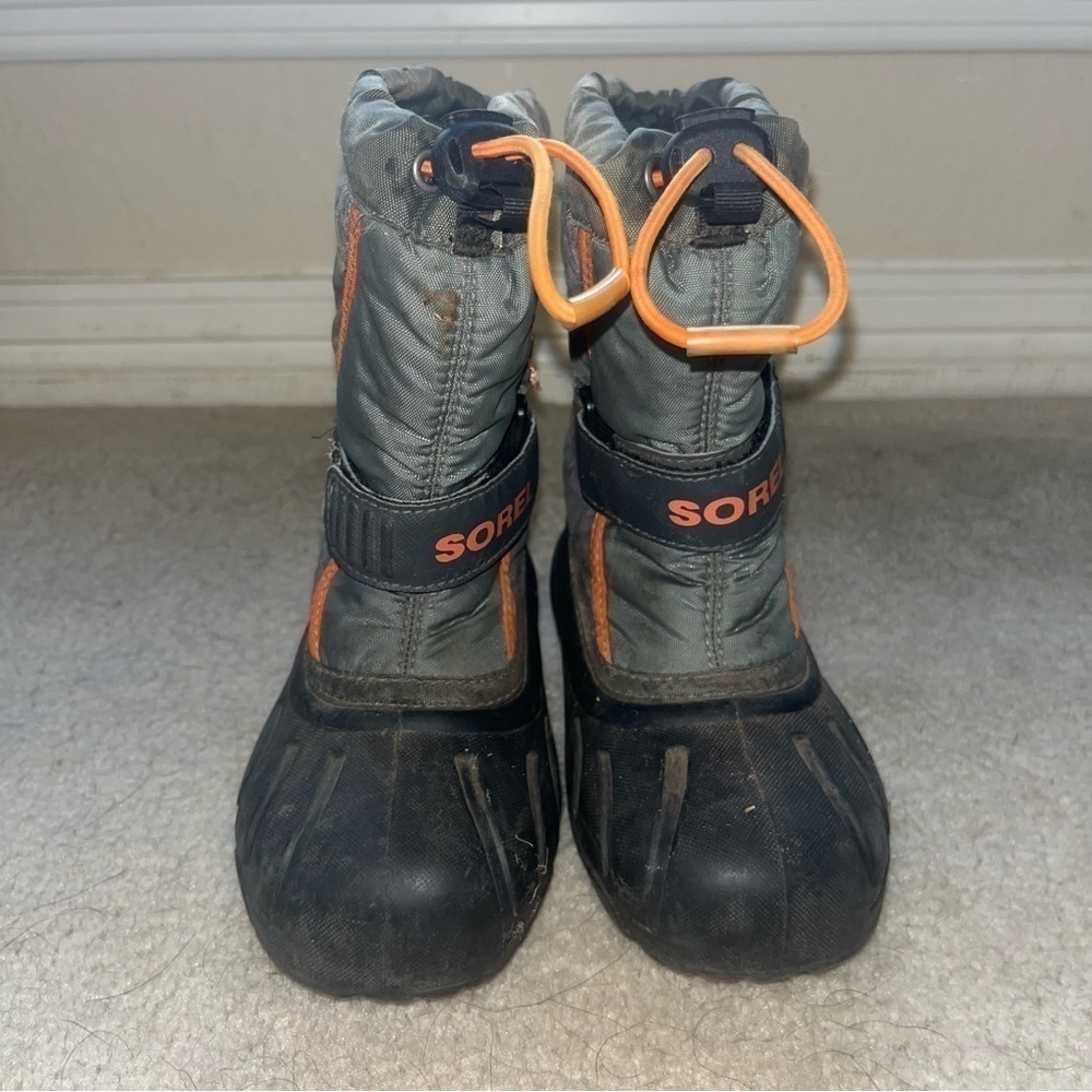 Sorel Kids Insulated Winter Snow Boots Size 10